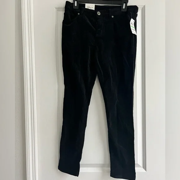 NWT Style & Co. Tummy Control Corduroy Pants, Deep Black, Size 8 Petite - Picture 2 of 6